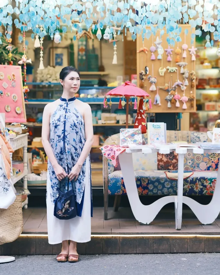 Áo khoác gió hai lớp